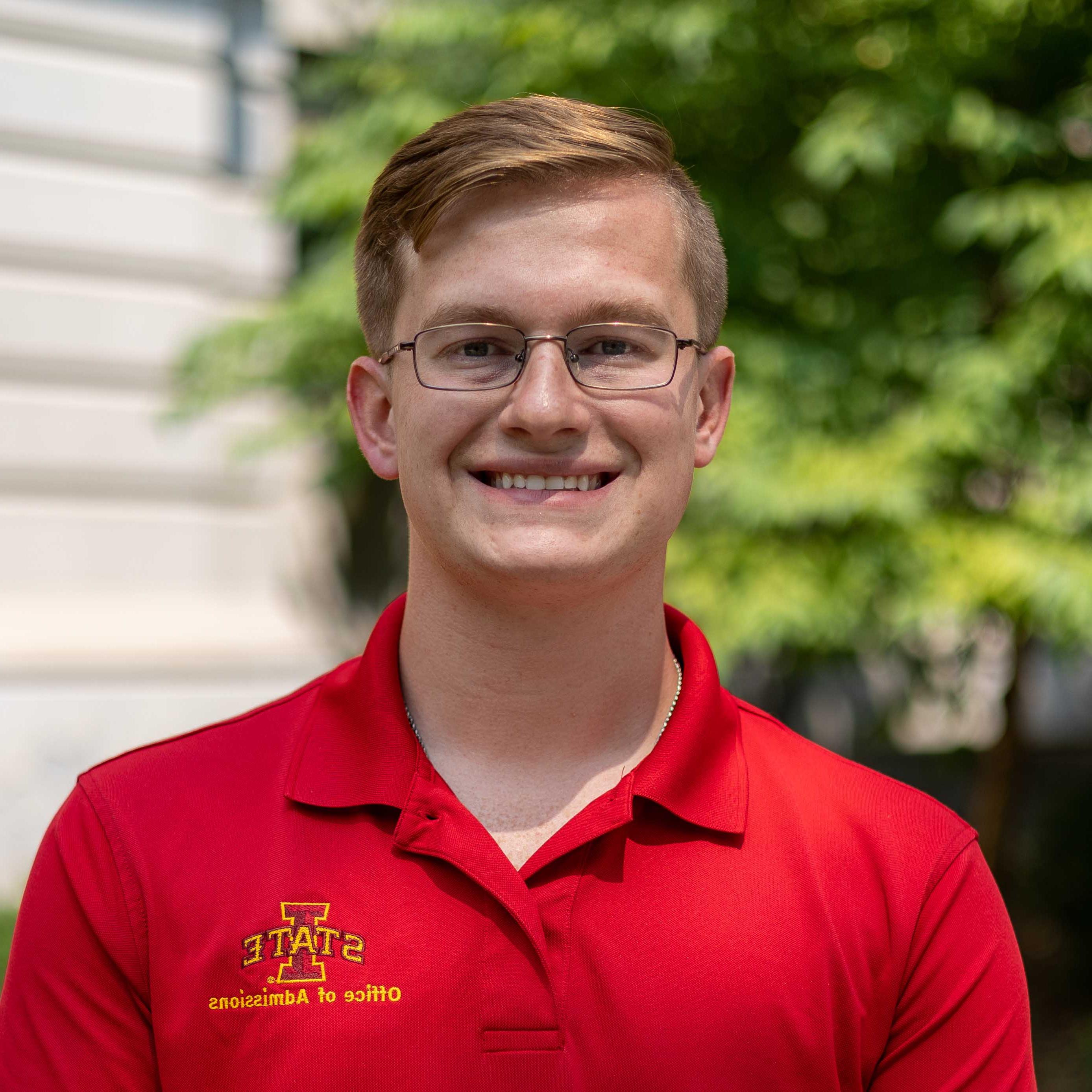 Brandon Schutte, Admissions Counselor